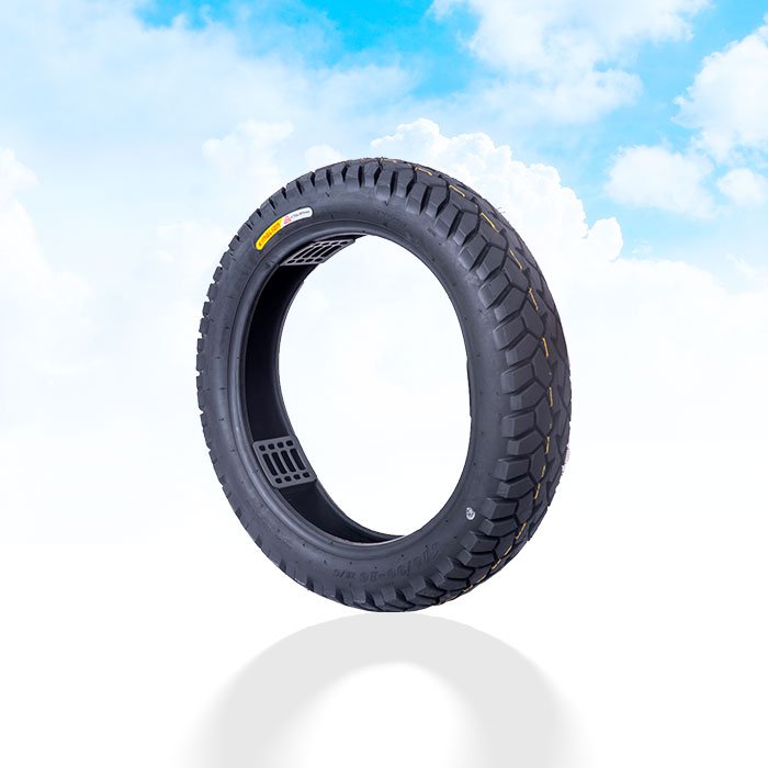 Rear tire